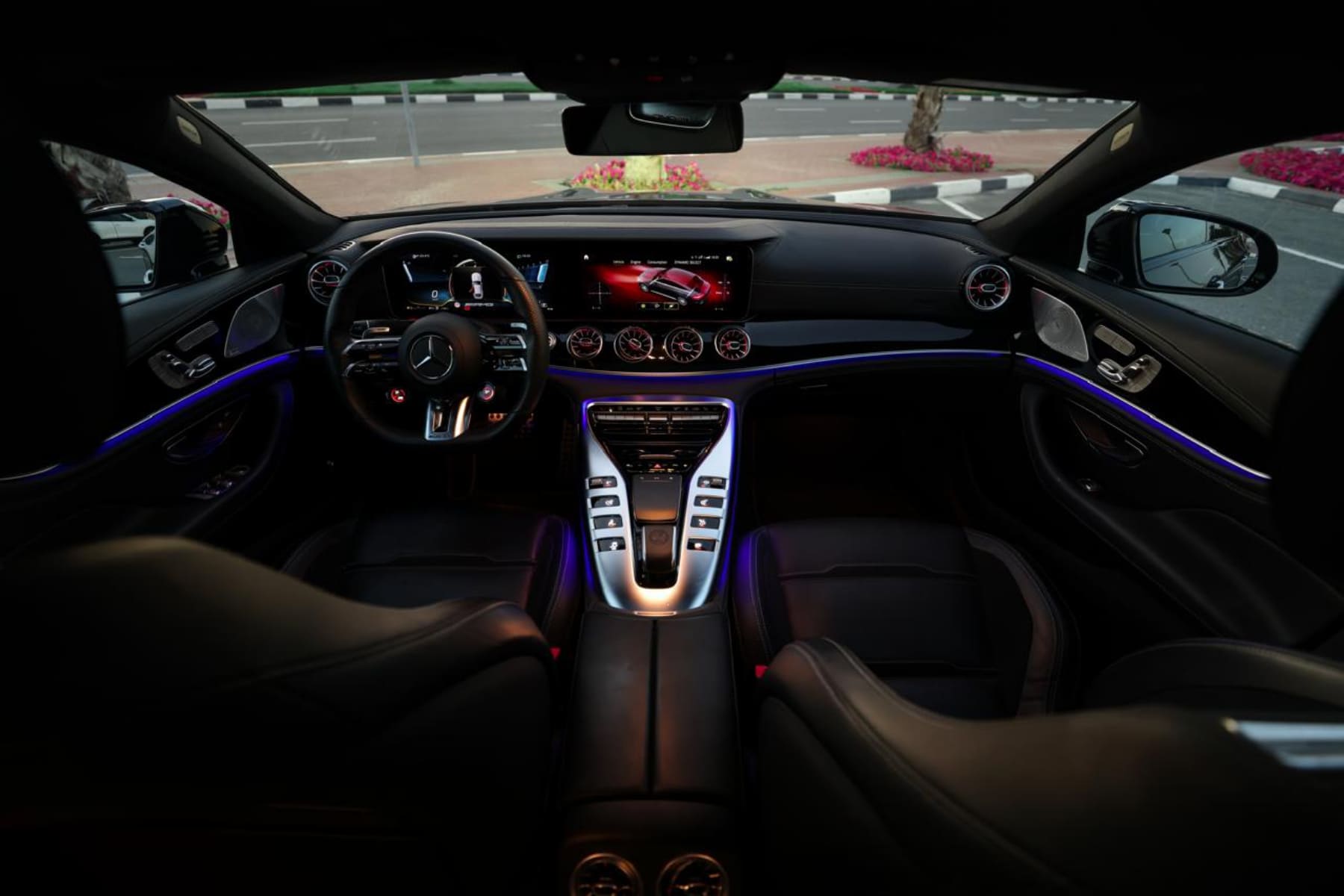 Mercedes-AMG GT 4-Door Coupe view 5